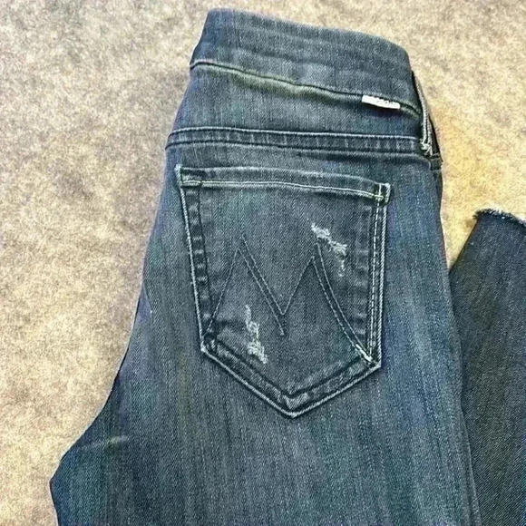 MOTHER Looker Ankle Chew in Breaking the Law, Size 24. - Picture 6 of 14